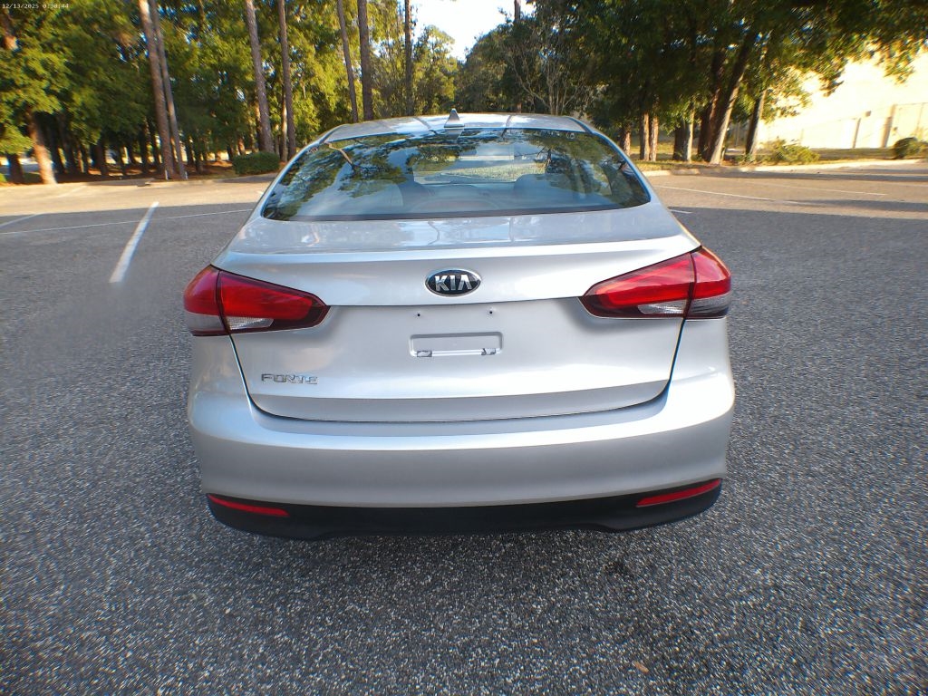 Kia Forte LX 6M 2018