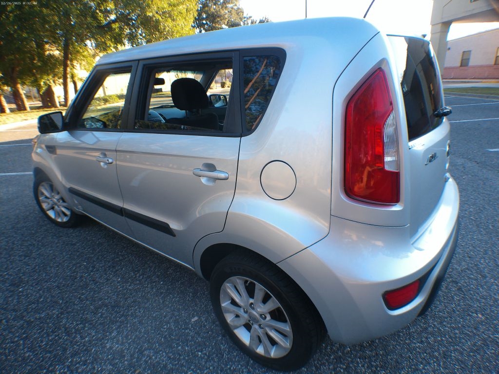 Kia Soul + 2013