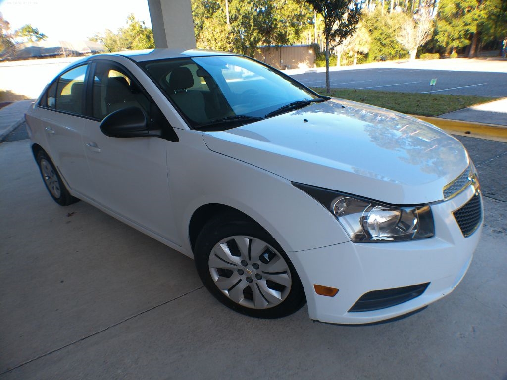Chevrolet Cruze LS Auto 2014