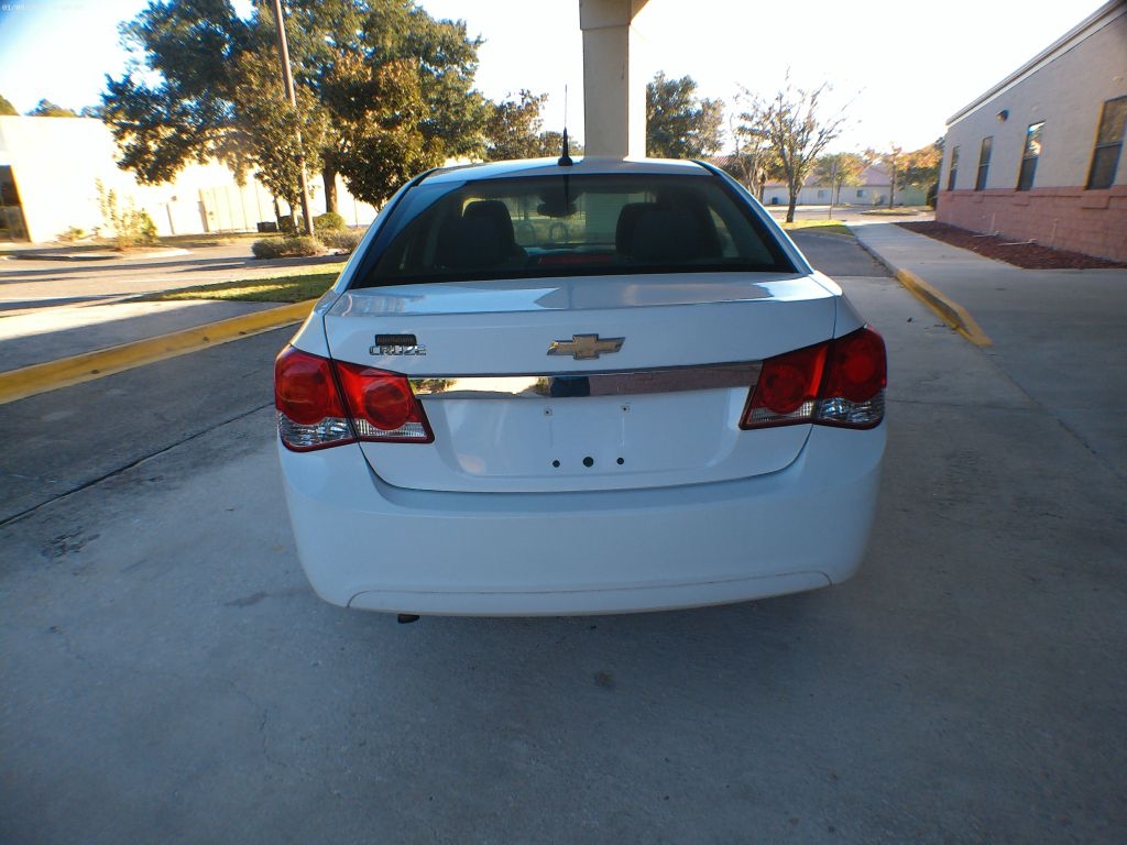 Chevrolet Cruze LS Auto 2014