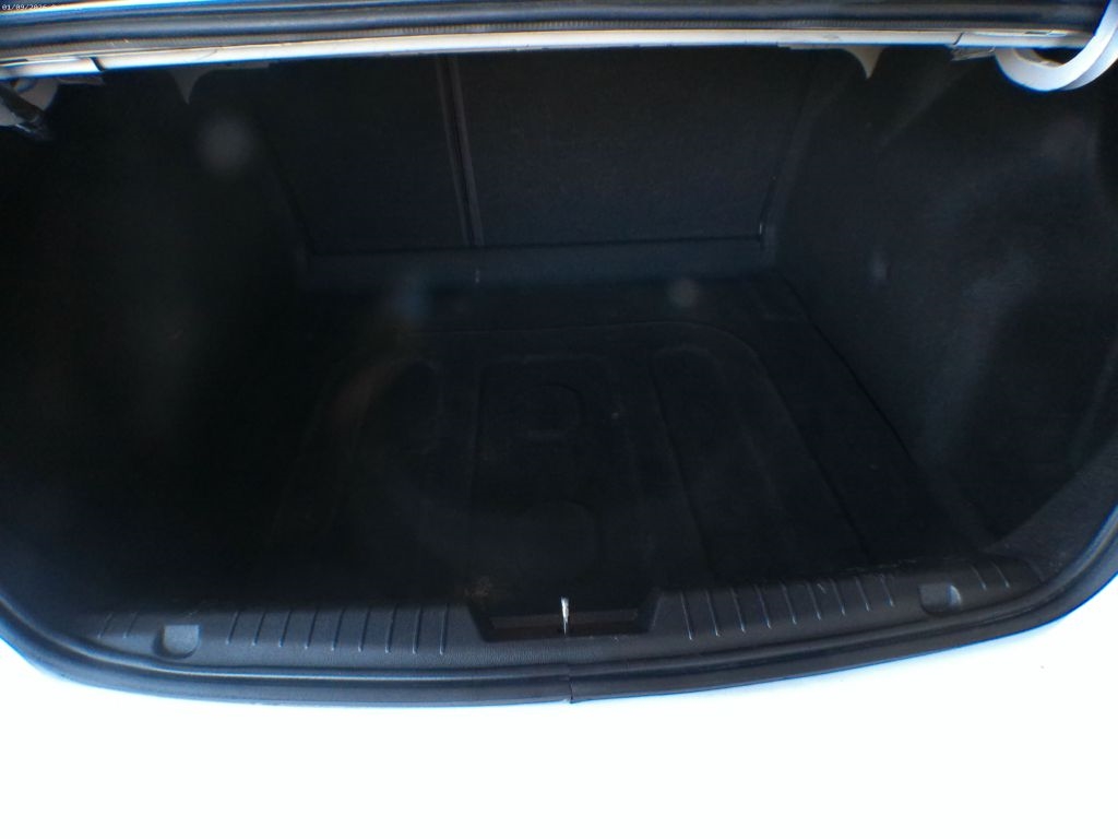 Chevrolet Cruze LS Auto 2014