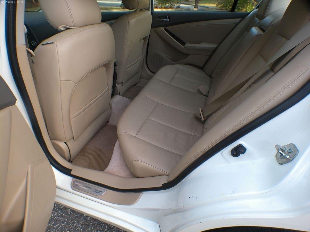 Nissan Altima 2.5 S 2012