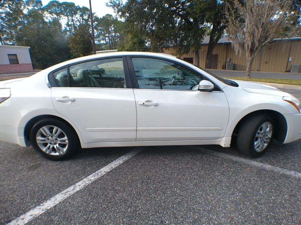 Nissan Altima 2.5 S 2012