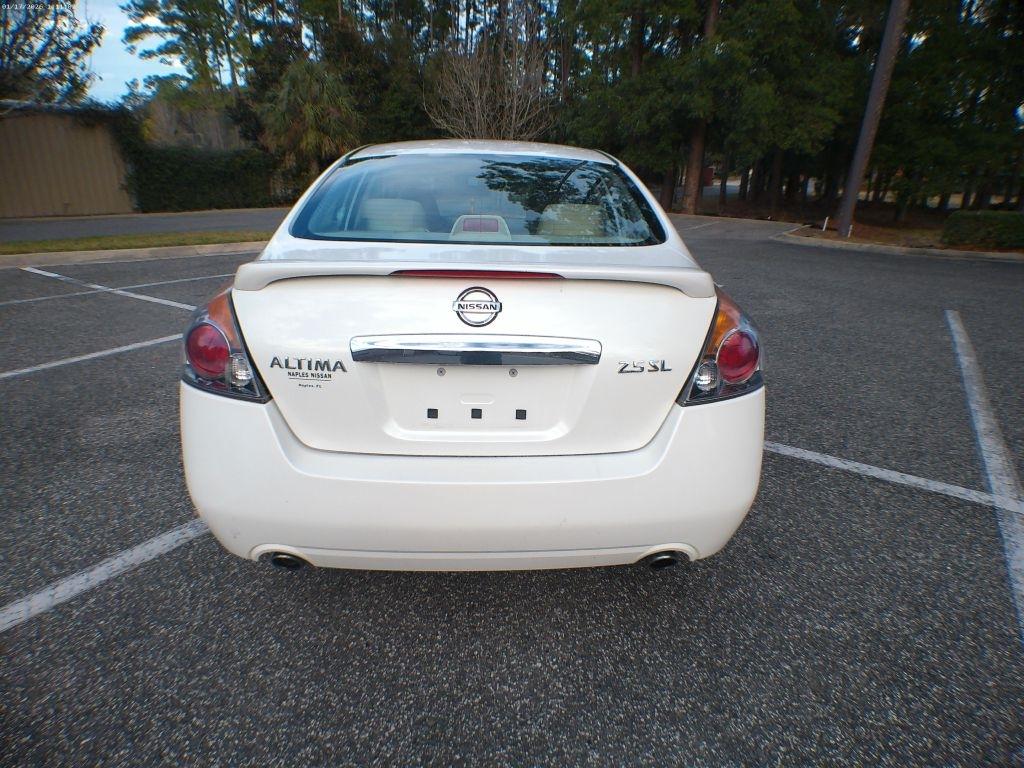 Nissan Altima 2.5 S 2012