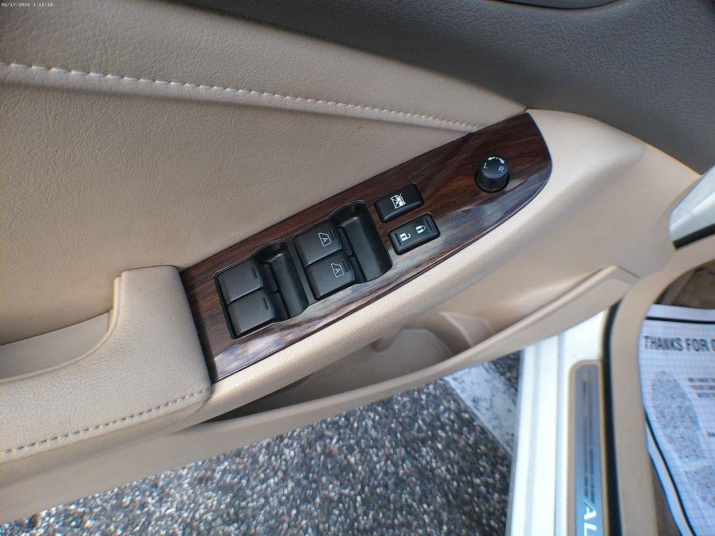 Nissan Altima 2.5 S 2012