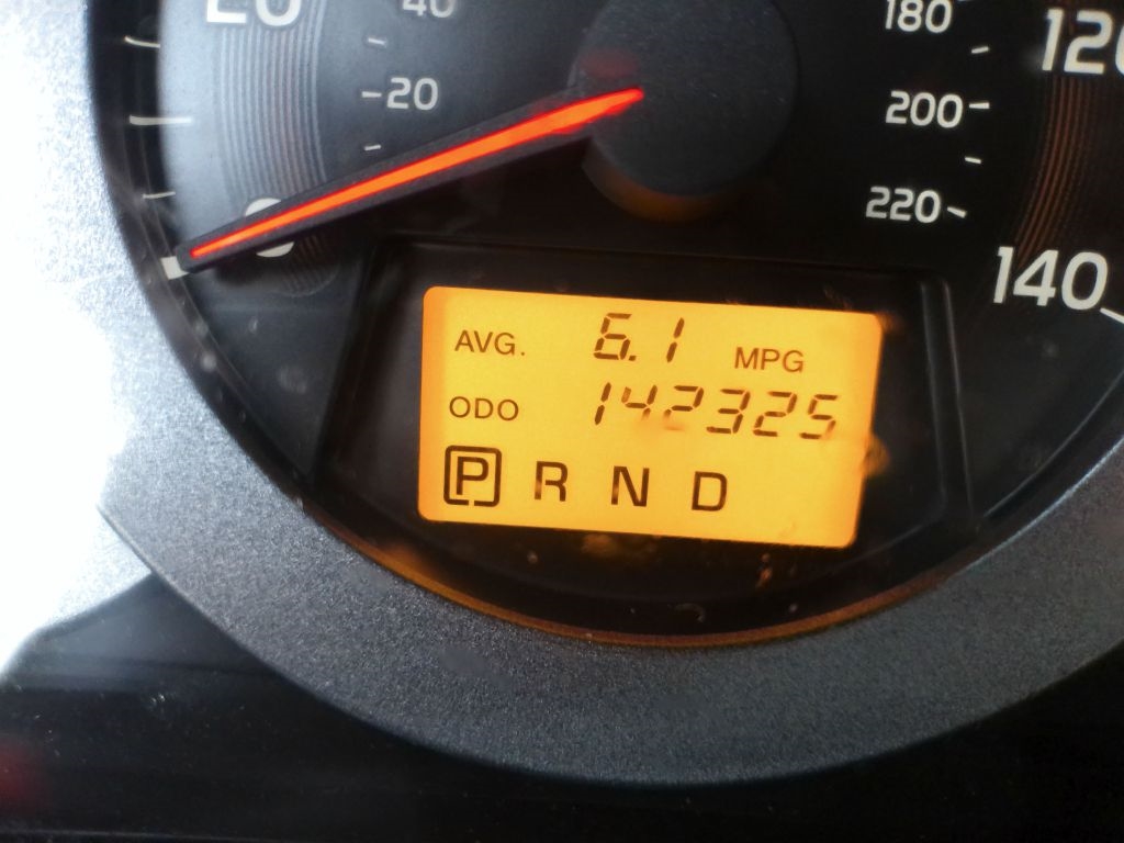 Toyota RAV4 Base I4 2WD 2010