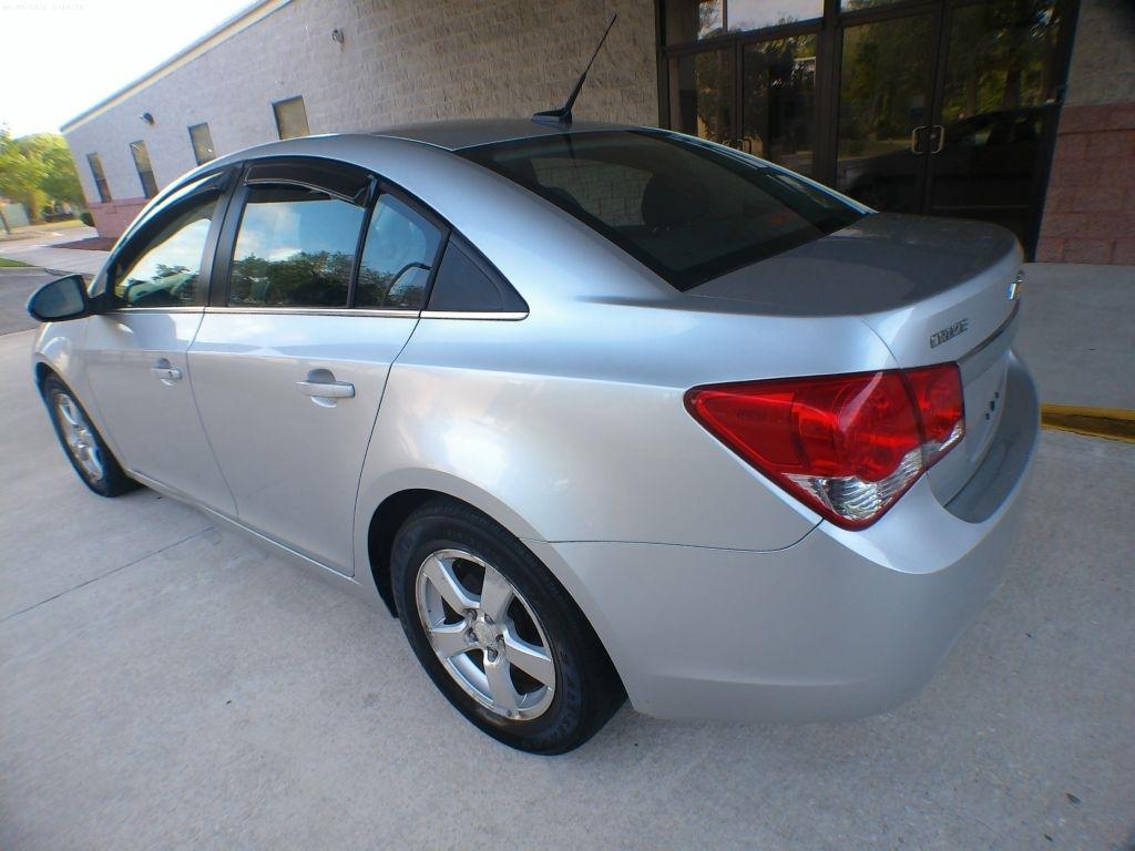 Chevrolet Cruze 1LT 2012