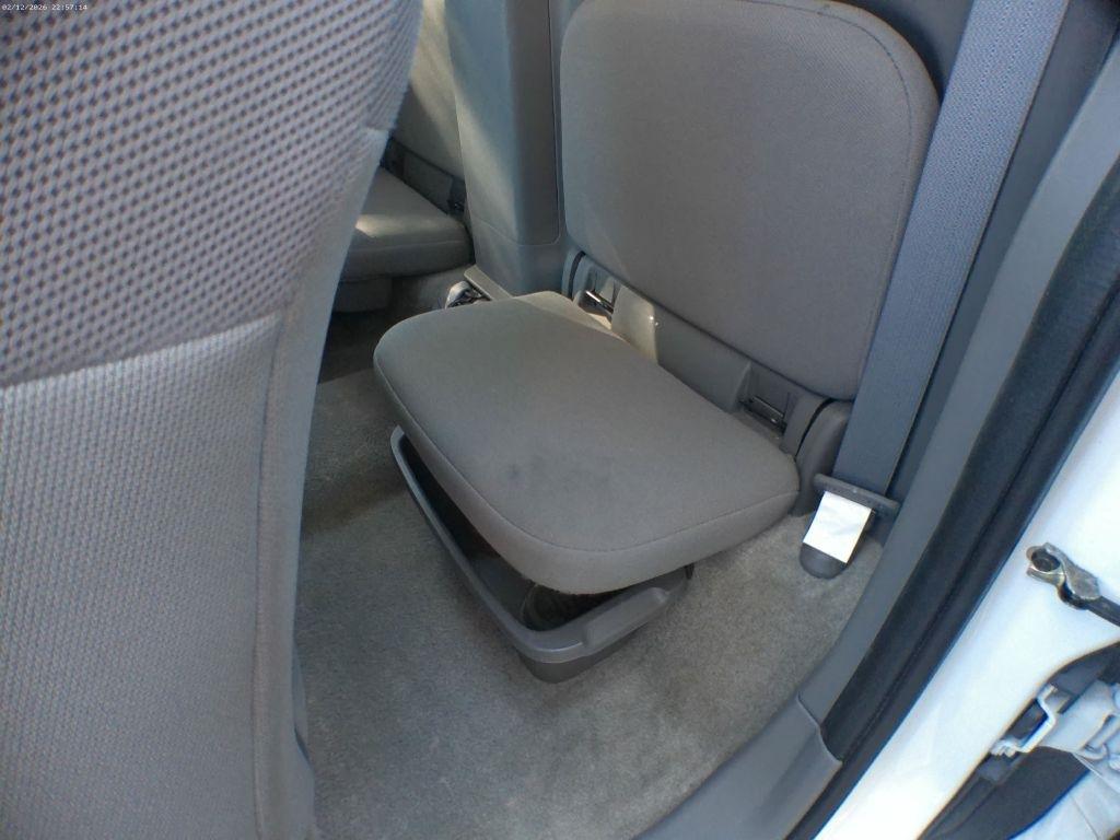 Nissan Frontier S King Cab I4 5MT 2WD 2017