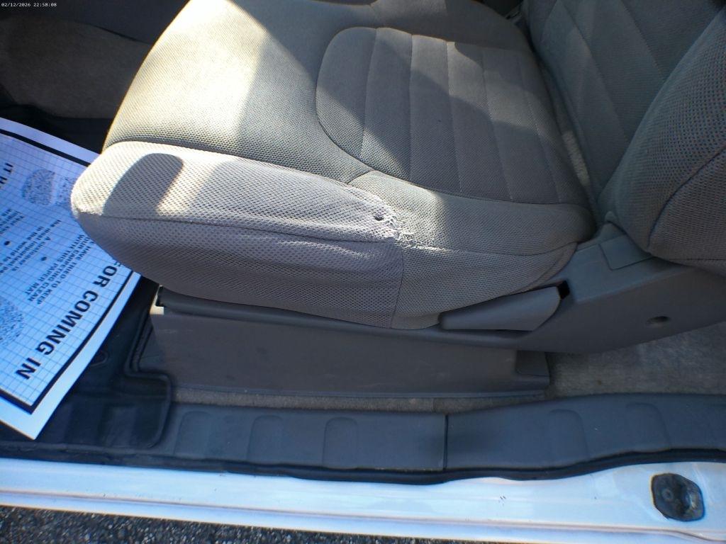 Nissan Frontier S King Cab I4 5MT 2WD 2017