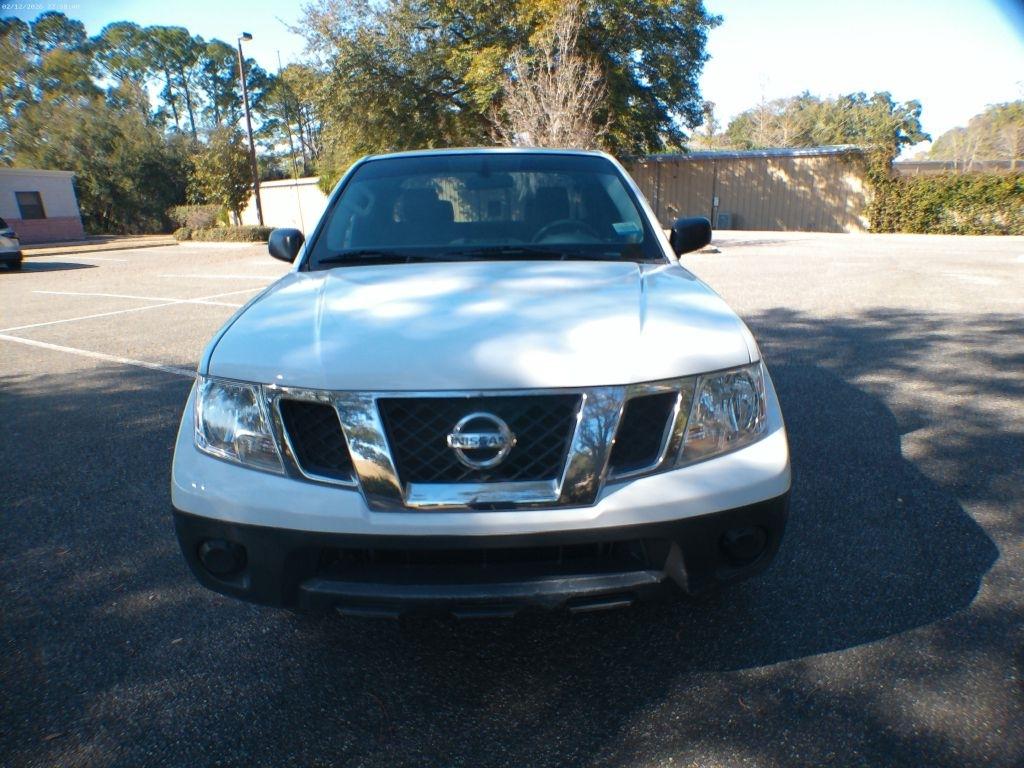 Nissan Frontier S King Cab I4 5MT 2WD 2017