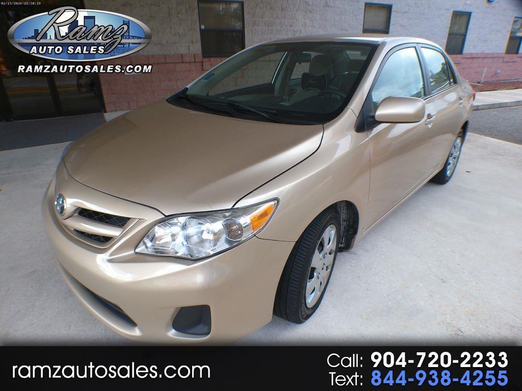 Toyota Corolla S 5-Speed MT 2012