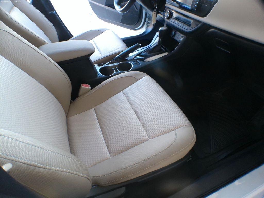 Toyota Corolla LE CVT 2015