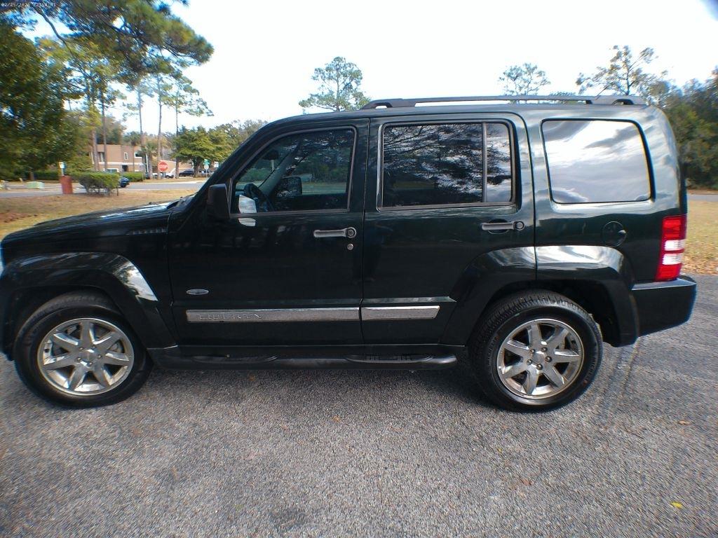 Jeep Liberty Sport 2WD 2012