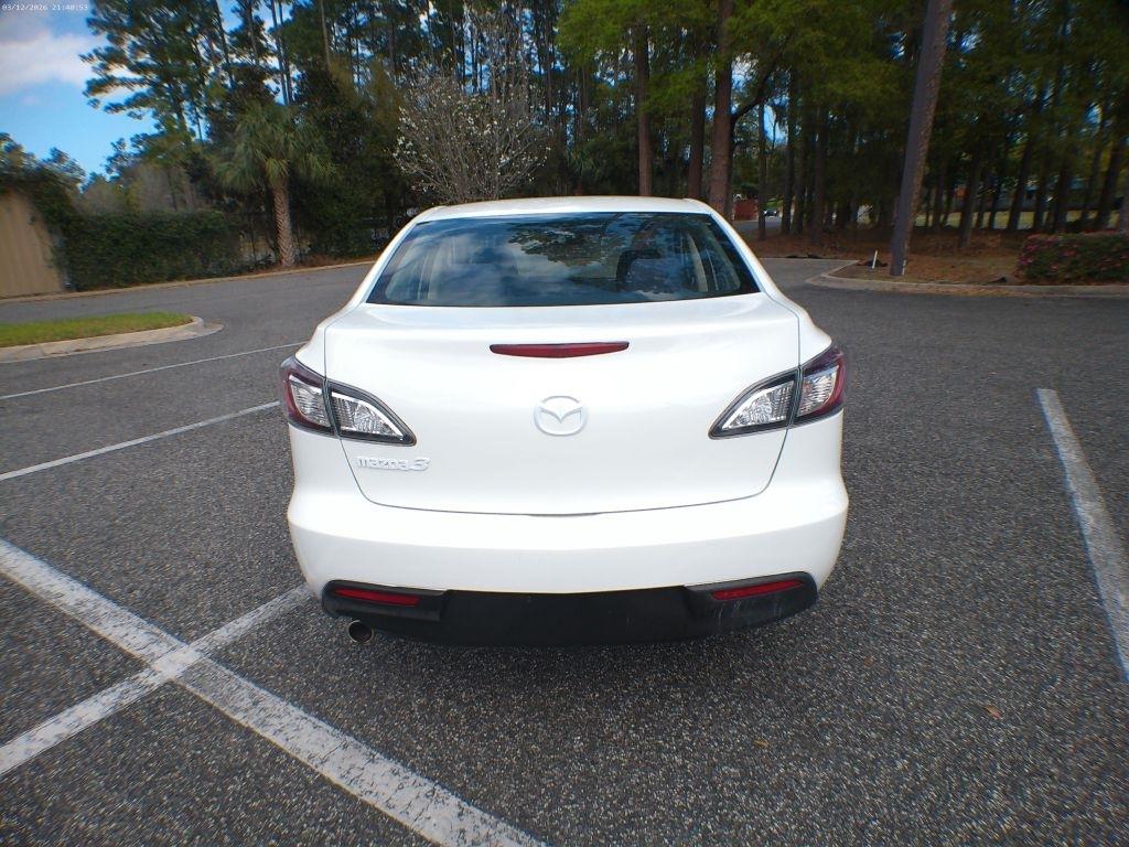 Mazda MAZDA3 i SV 4-Door 2010
