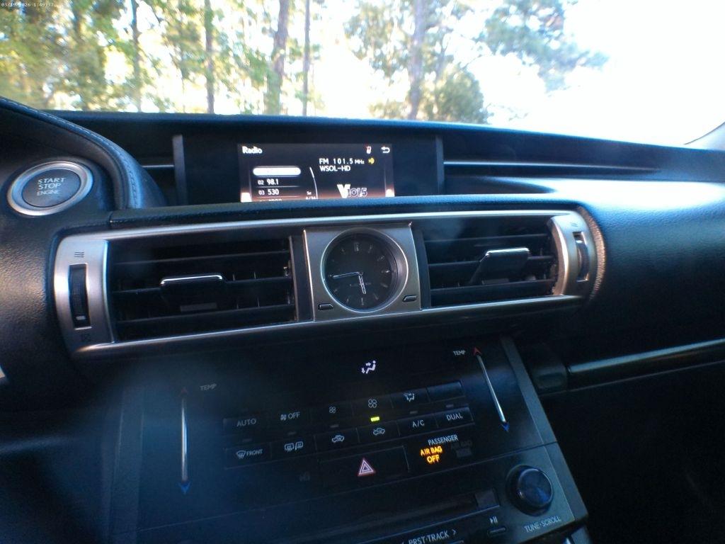 Lexus IS 250 RWD 2014