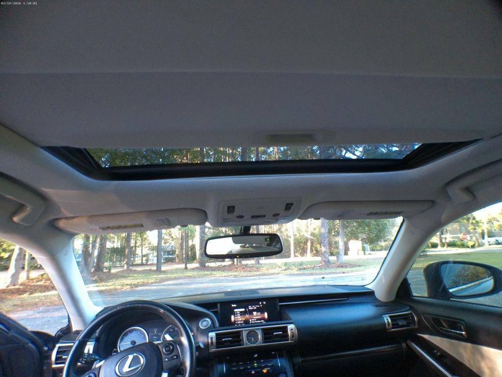 Lexus IS 250 RWD 2014