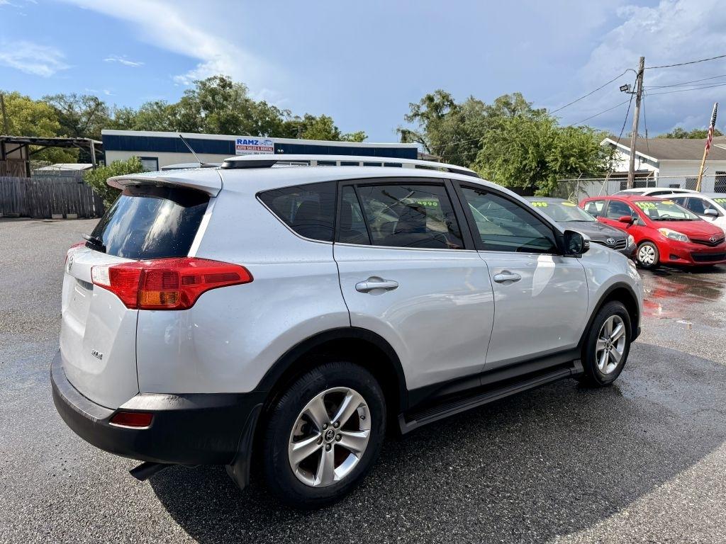 Toyota RAV4 XLE FWD 2015