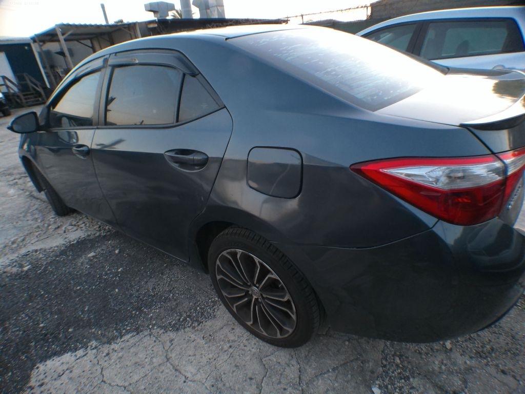 Toyota Corolla LE CVT 2015