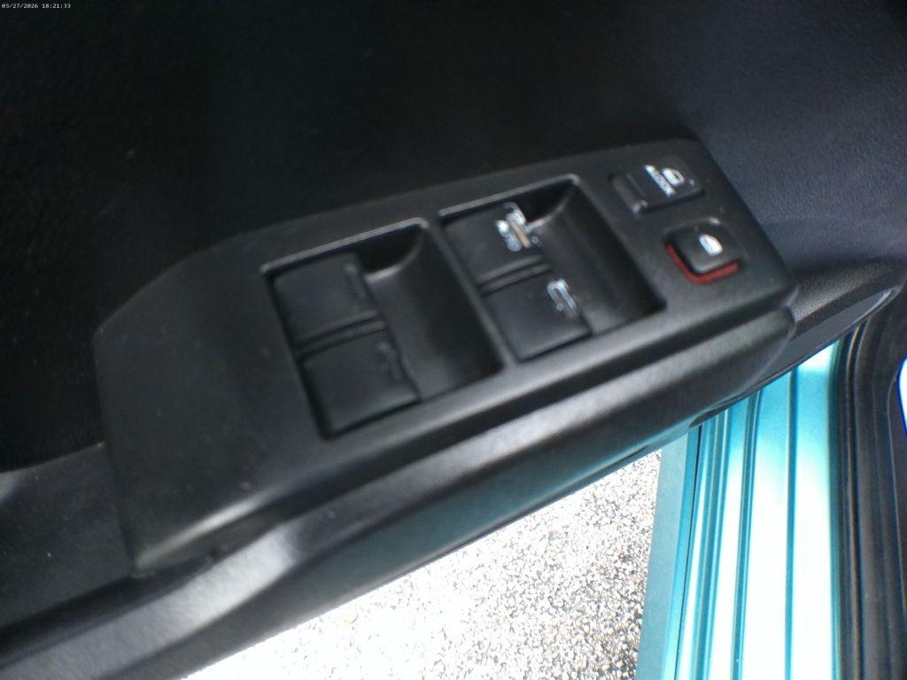 Honda Fit Sport 5-Speed AT 2013