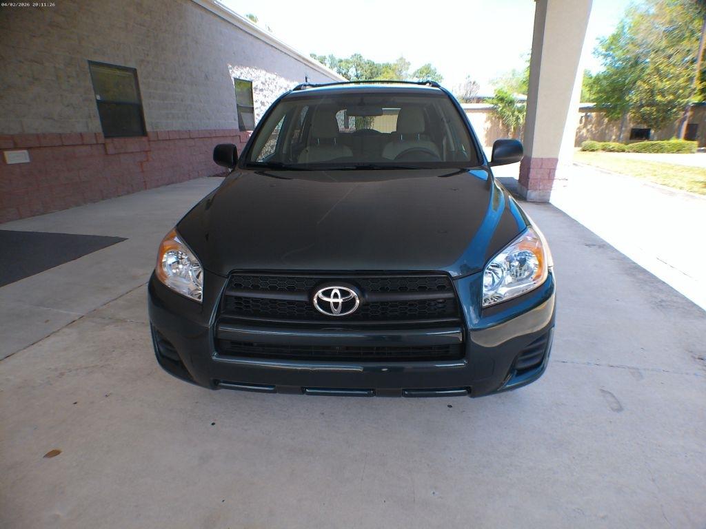 Toyota RAV4 Base I4 4WD 2010