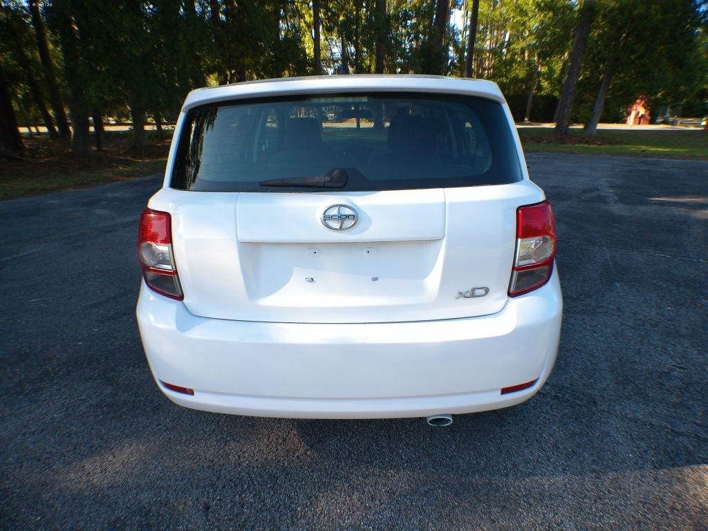 Scion xD 5-Door 2009