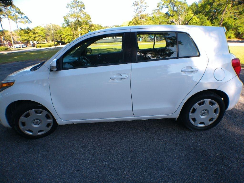 Scion xD 5-Door 2009