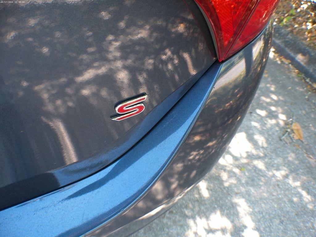 Toyota Corolla LE CVT 2015