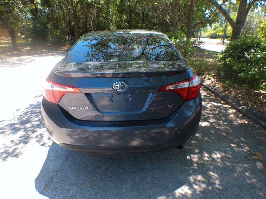 Toyota Corolla LE CVT 2015