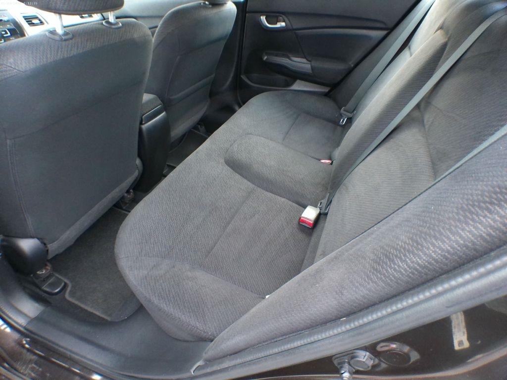 Honda Civic LX Sedan 5-Speed AT 2013