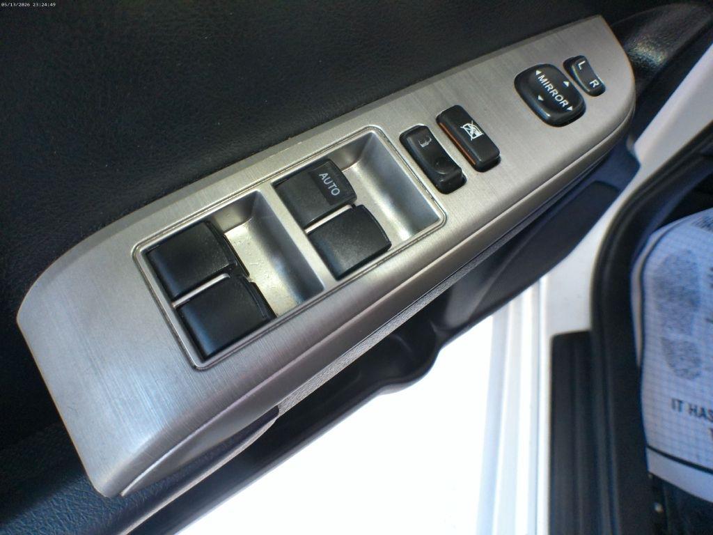 Toyota Camry SE 2012