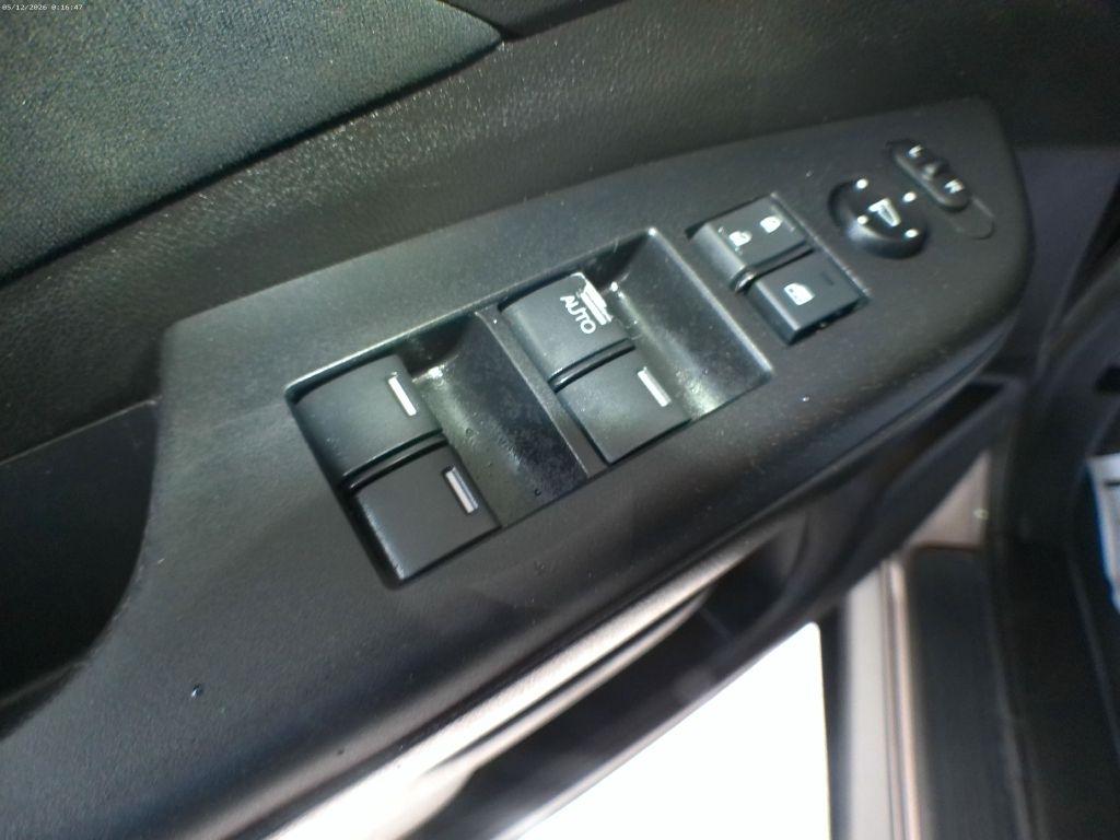 Honda CR-V EX 2WD 5-Speed AT 2013