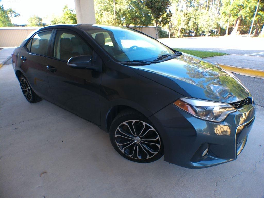 Toyota Corolla LE CVT 2014