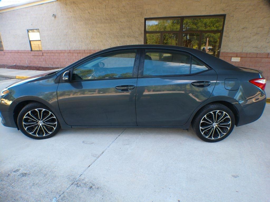 Toyota Corolla LE CVT 2014