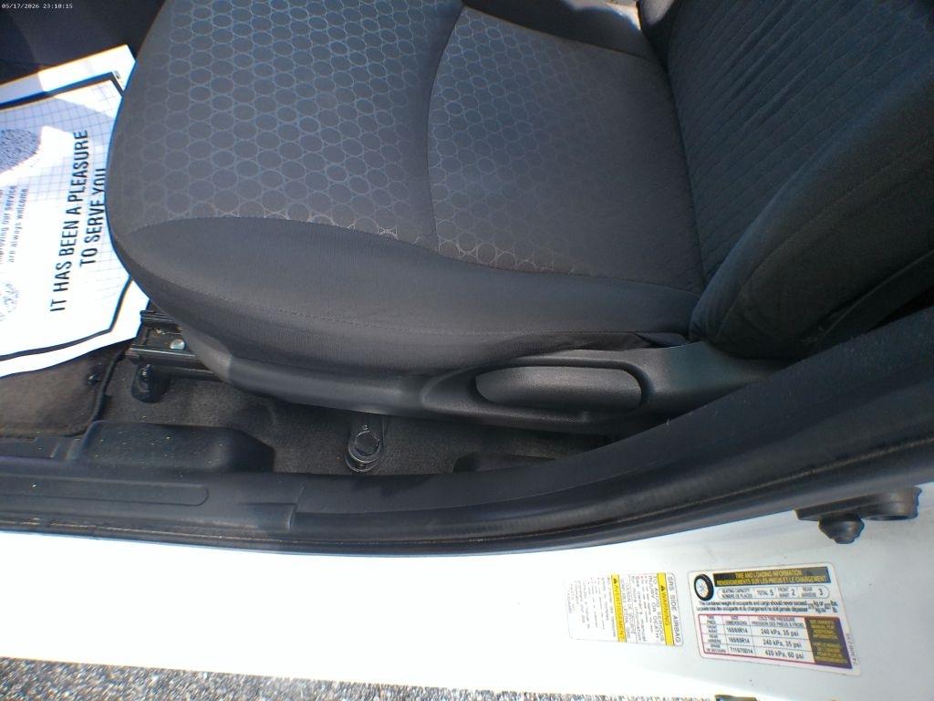 Mitsubishi Mirage ES 2014