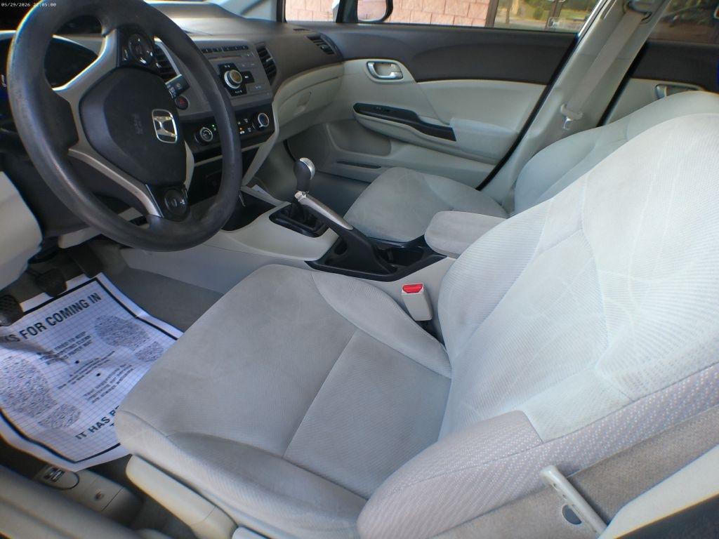 Honda Civic LX Sedan 5-Speed MT 2012