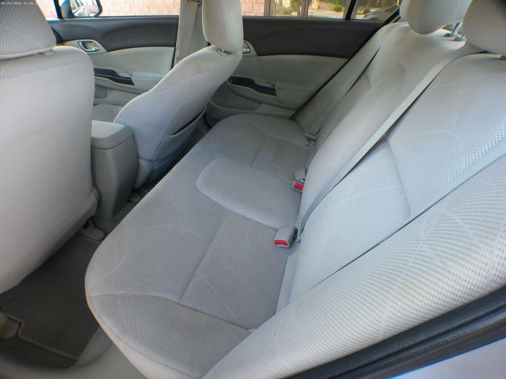 Honda Civic LX Sedan 5-Speed MT 2012