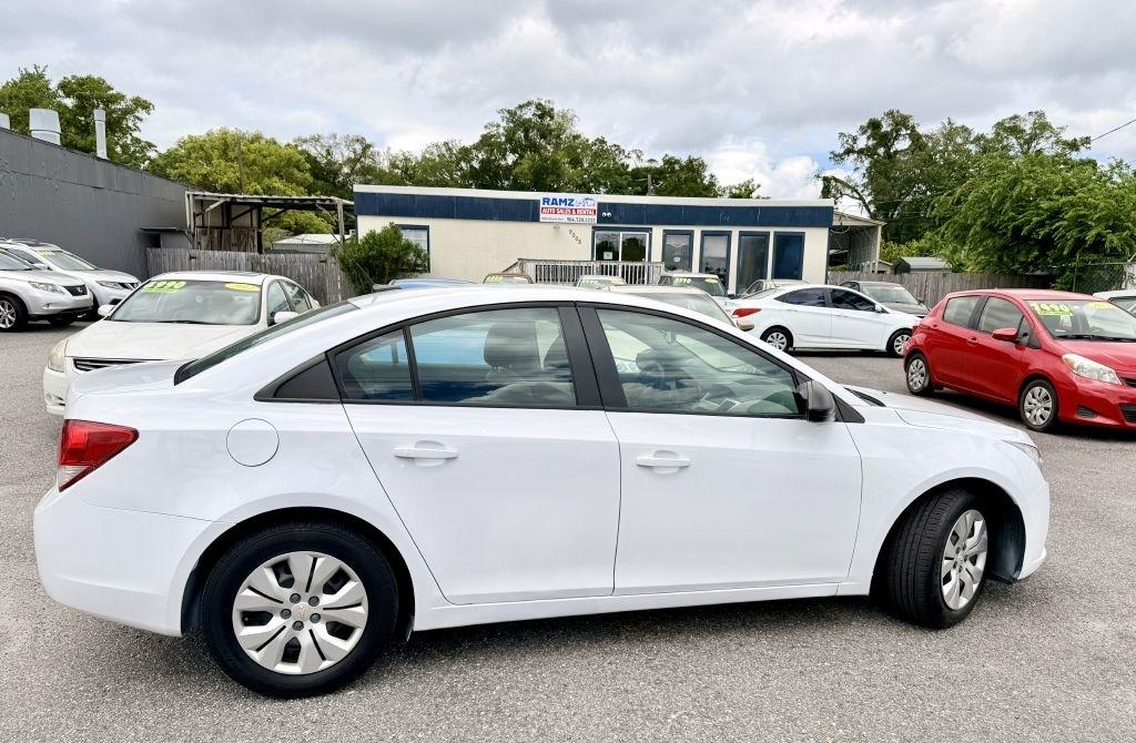 Chevrolet Cruze LS Auto 2014
