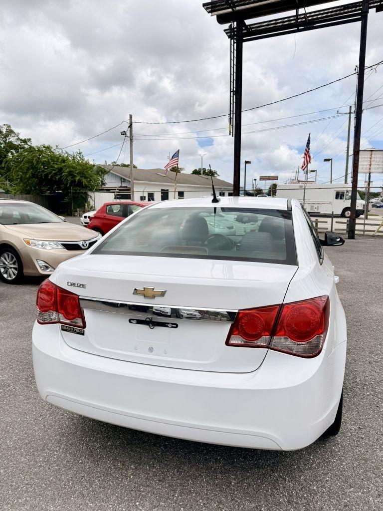 Chevrolet Cruze LS Auto 2014