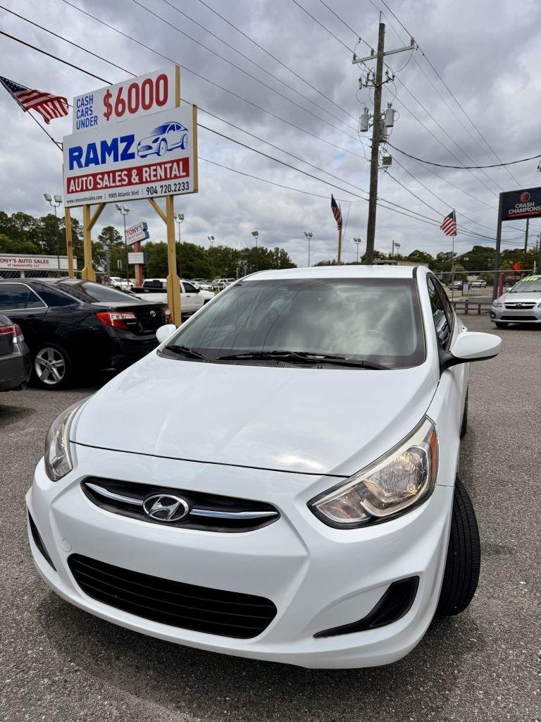 Hyundai Accent SE 4-Door 6A 2016