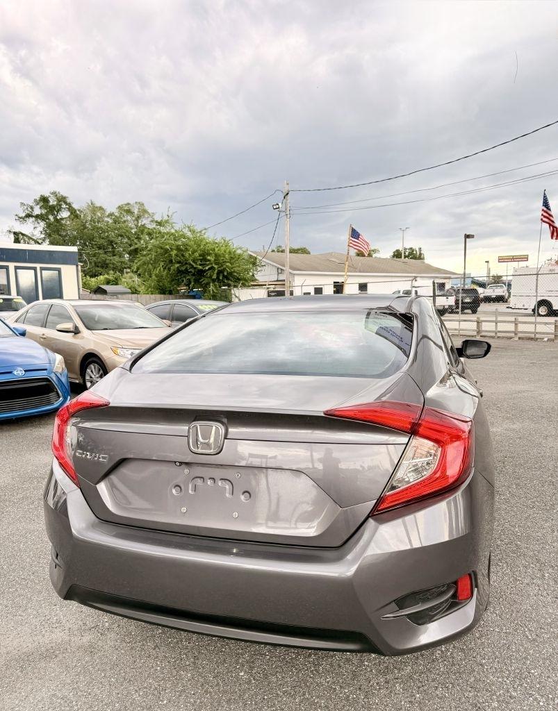 Honda Civic LX Sedan CVT 2017
