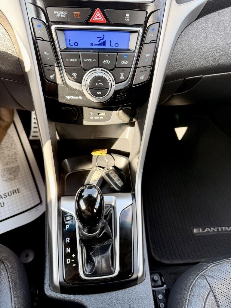 Hyundai Elantra GT A/T 2014