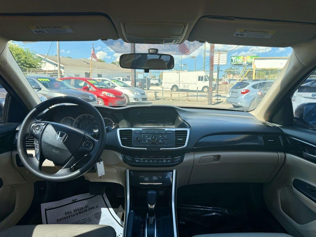 Honda Accord LX Sedan CVT 2016