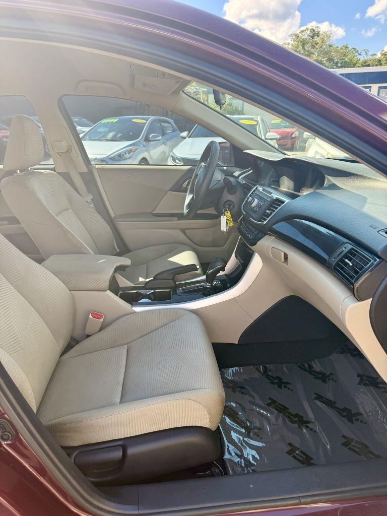 Honda Accord LX Sedan CVT 2016