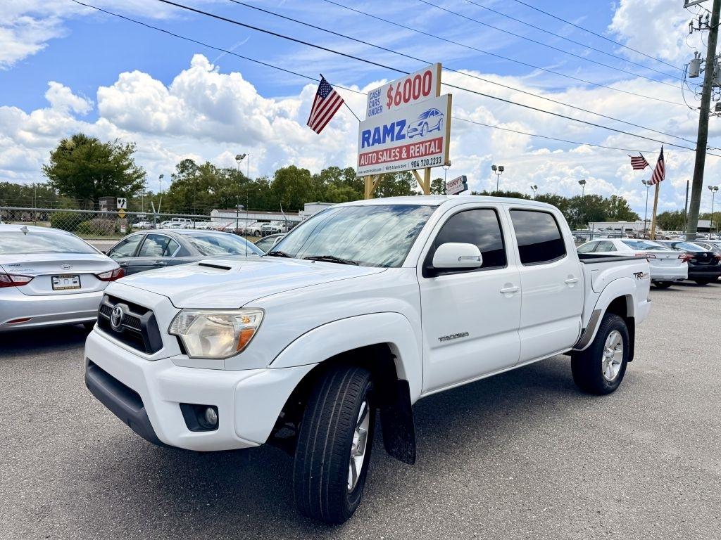 Toyota Tacoma PreRunner Double Cab V6 5AT 2WD 2014