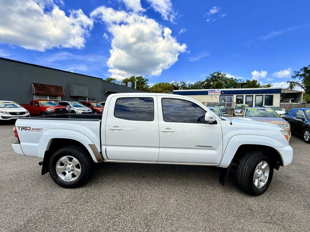 Toyota Tacoma PreRunner Double Cab V6 5AT 2WD 2014