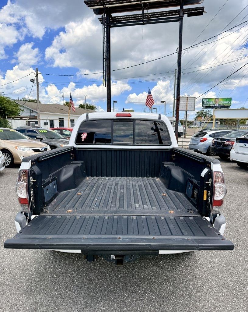 Toyota Tacoma PreRunner Double Cab V6 5AT 2WD 2014