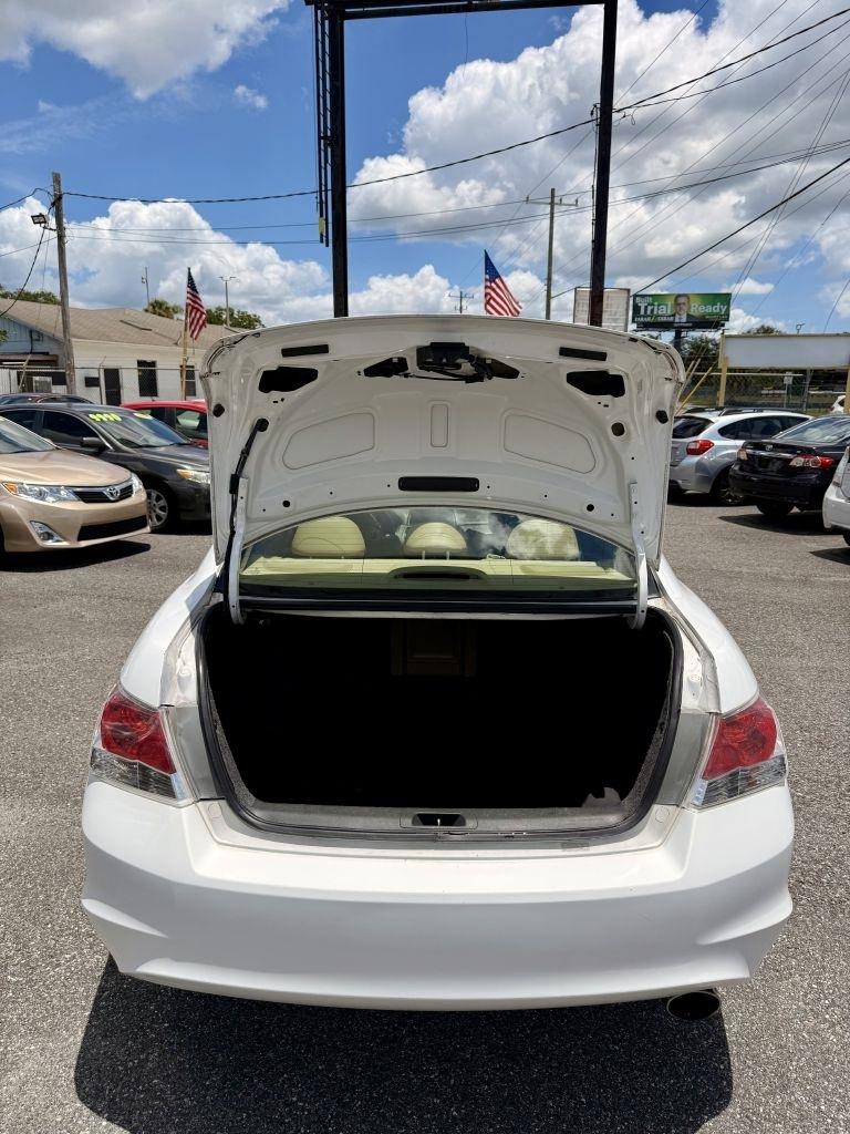 Honda Accord EX-L Sedan AT 2009