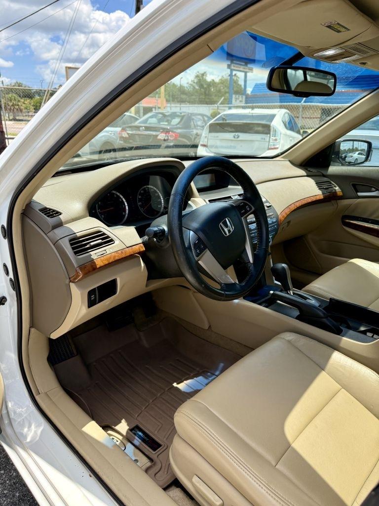 Honda Accord EX-L Sedan AT 2009
