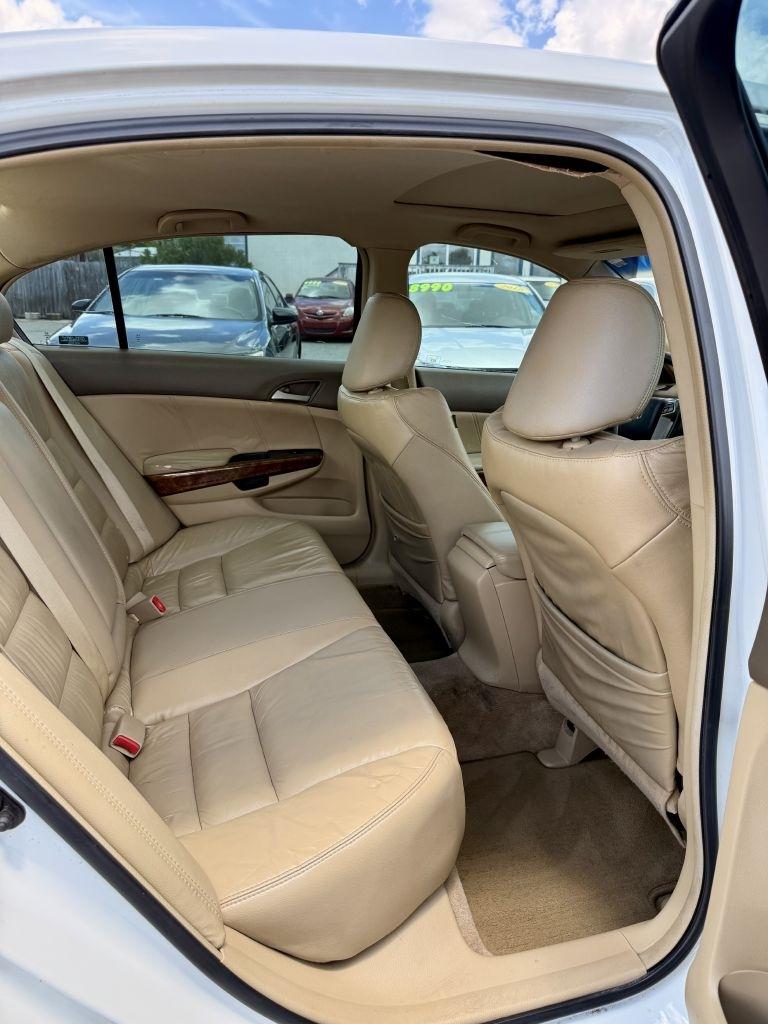 Honda Accord EX-L Sedan AT 2009