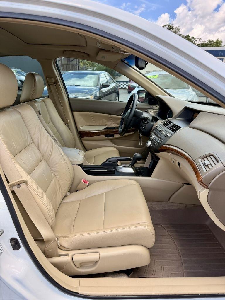 Honda Accord EX-L Sedan AT 2009